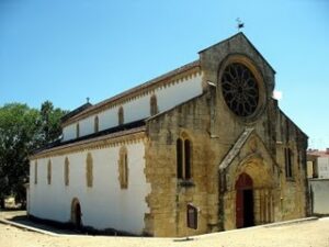 Santa Maria do Olivais
